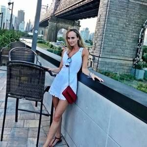 Meet your Posher, Irena